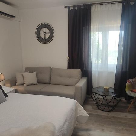 Poljica  Apartments Tomislav מראה חיצוני תמונה