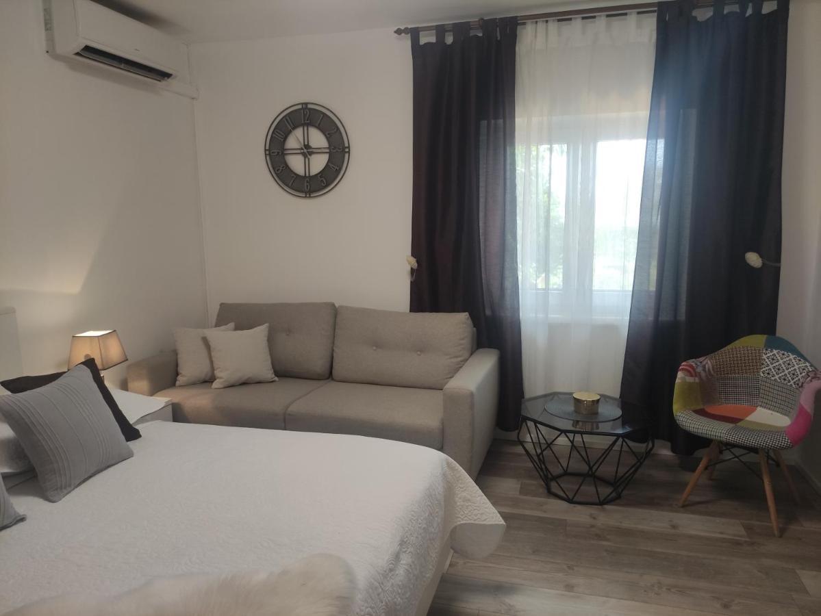 Poljica  Apartments Tomislav מראה חיצוני תמונה